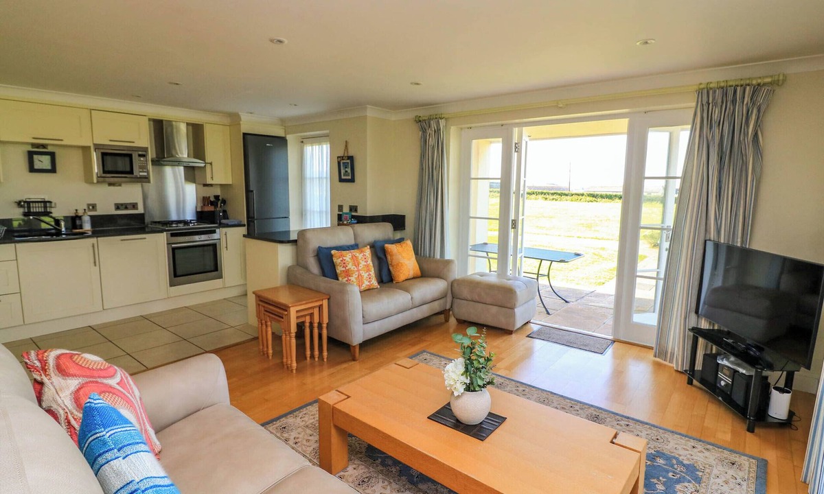 Thurlestone Cottage | 4 Thurlestone Beach House