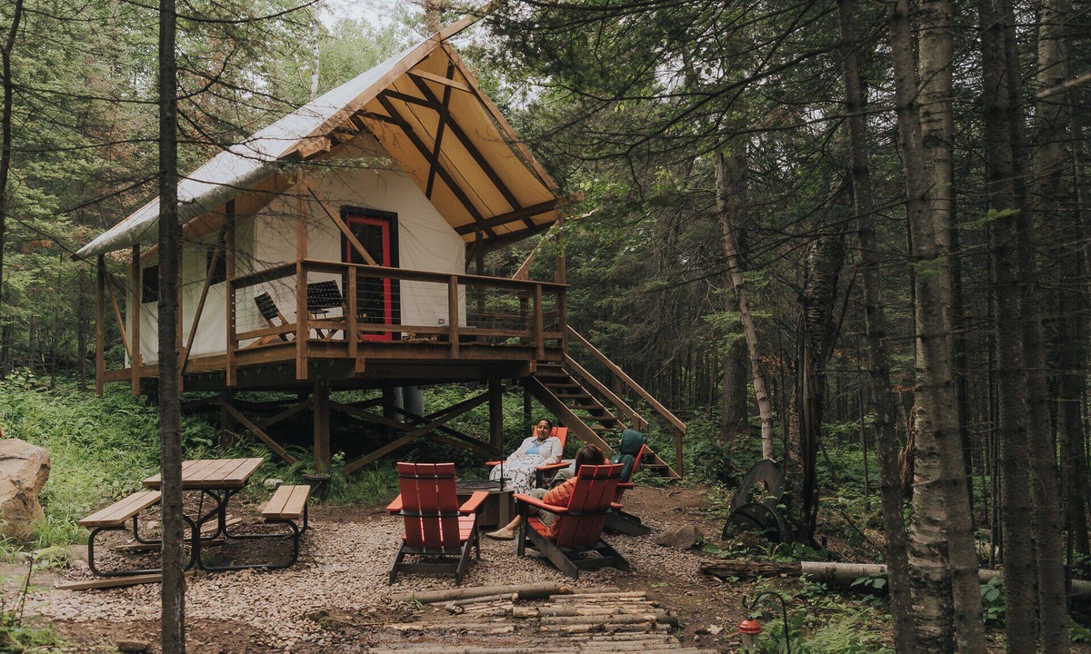 Beaver Bay RV Rental | 4 Twin Bunk Site - Great for Groups!