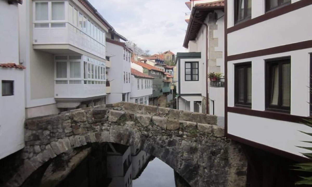 Ea Apartment | 40 km from BILBAO in a natural reserve Urdaibai beach and mountains