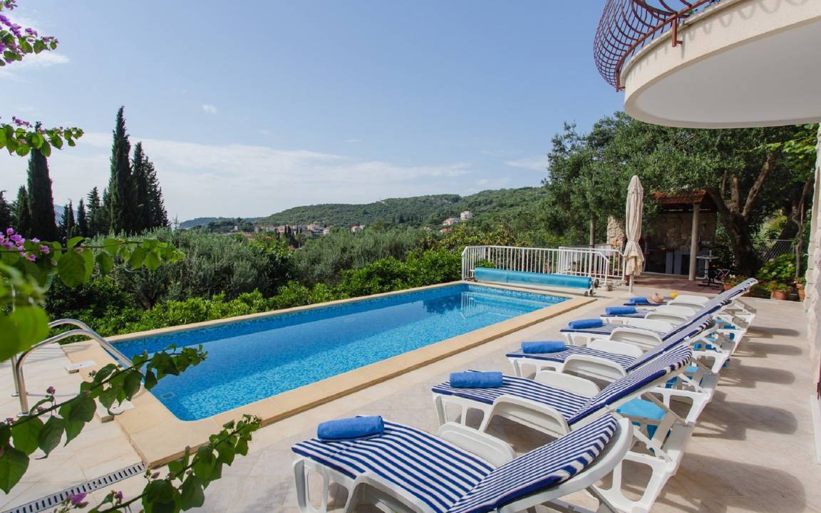Zaton Villa | 400 m² Villa ∙ 4 bedrooms ∙ 8 guests
