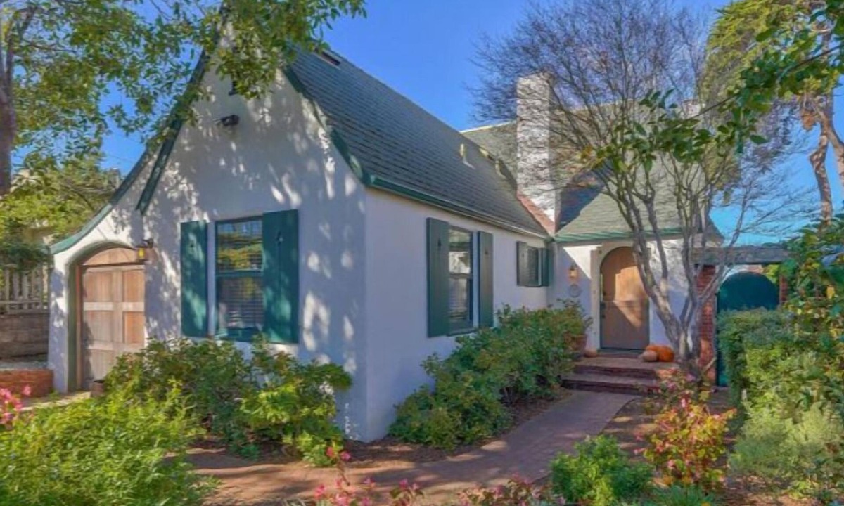 Carmel Point House | 4002 La Maubeche - Updated Home on Carmel Point