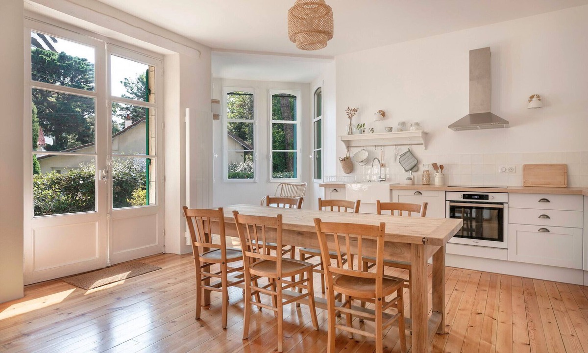 La Baule-Escoublac Apartment | 400m from the beach, 4 adults and 4 children