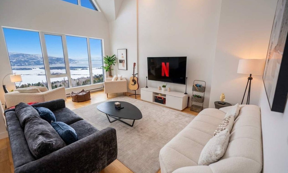 Baie-St-Paul Apartment | 403 | Luxury Condo | Incredible View & Pool