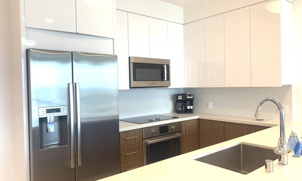 Ala Moana Condo | 40th Floor One Bedroom Condo