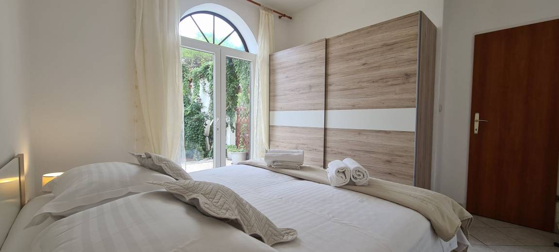 Island Hvar Apartment | 42 m² Apartment ∙ 2 bedrooms ∙ 4 guests