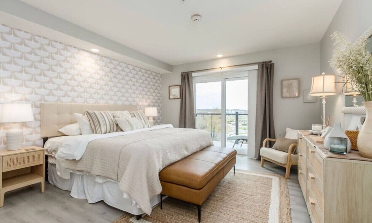 Canandaigua Apartment | #420 Condo on Canandaigua Lake