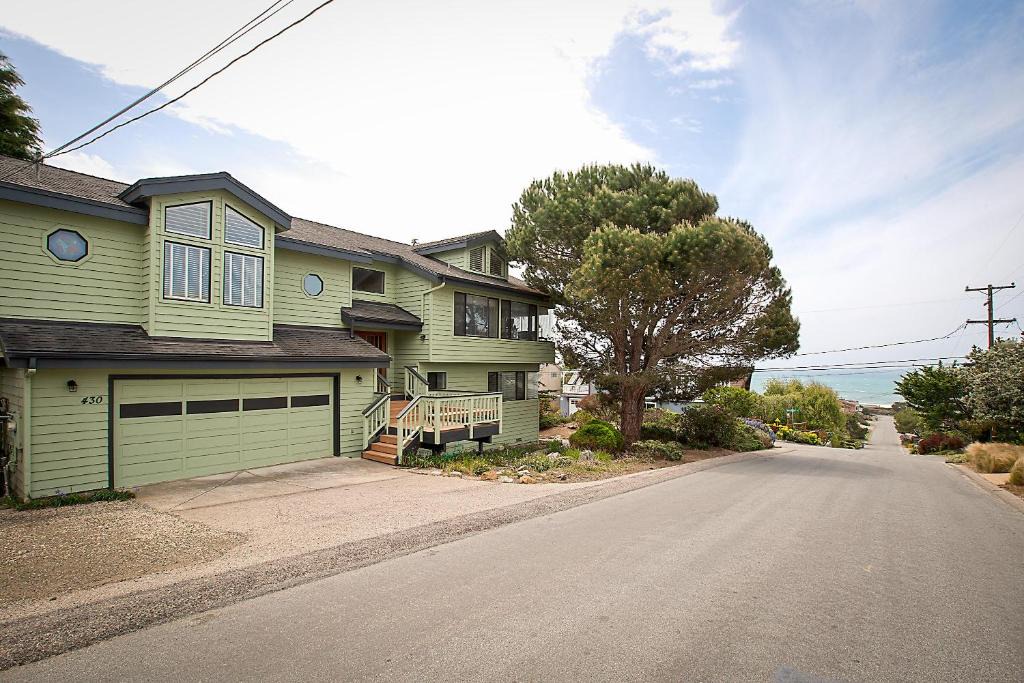 Marine Terrace House | 430 Orlando Dr. Marine Terrace