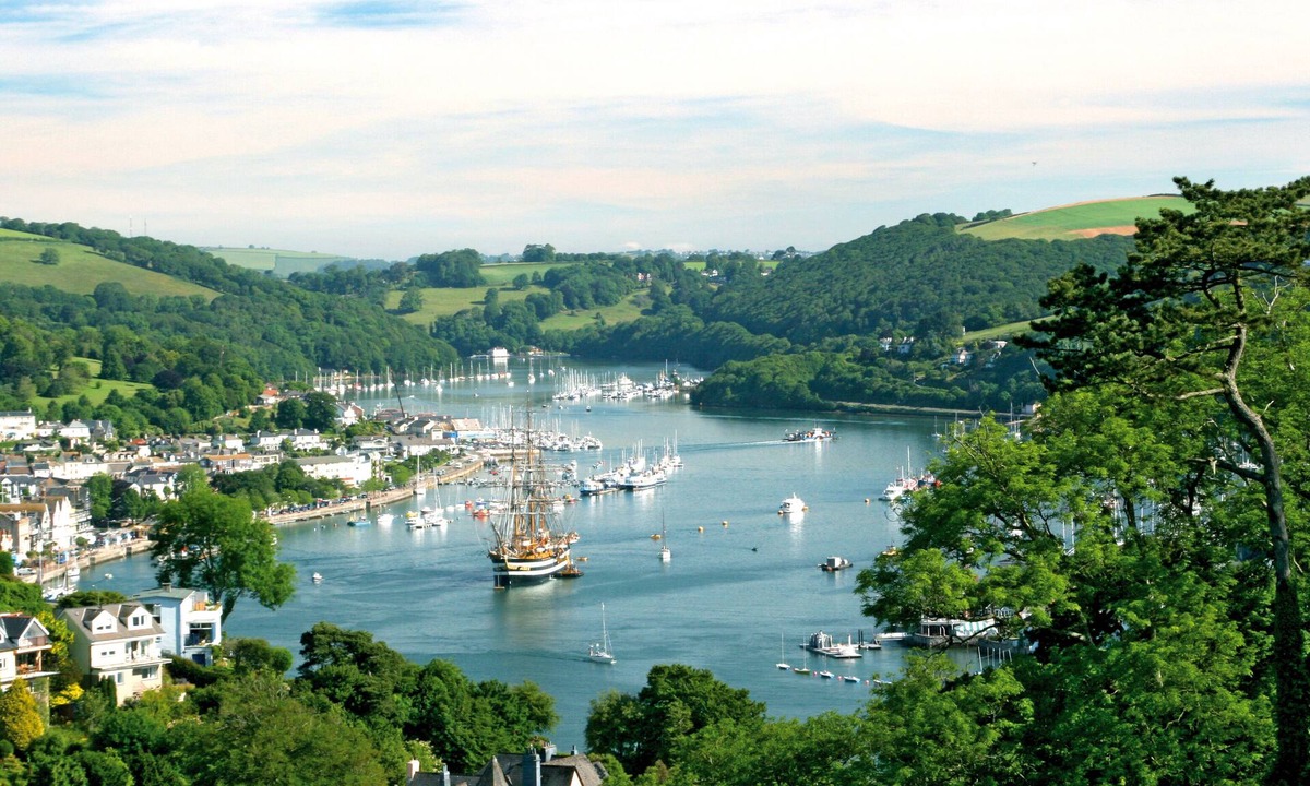 Dartmouth Cottage | 44 Dart Marina