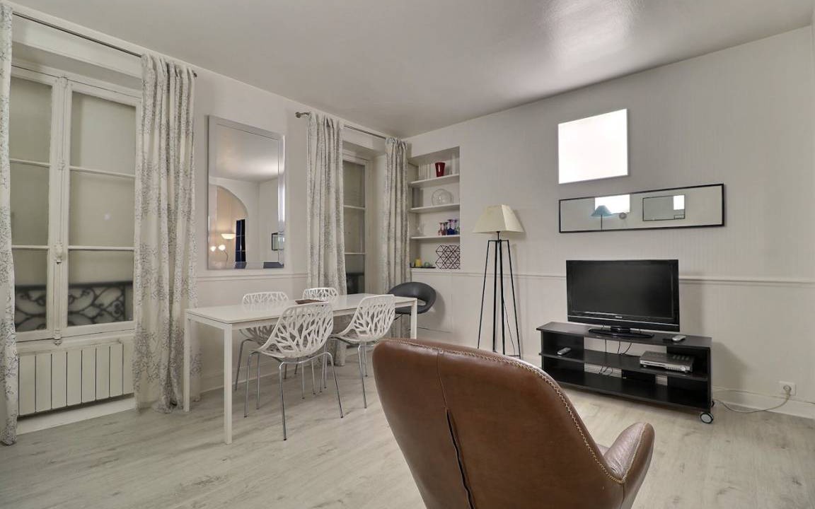 Ternes Apartment | 44 m² Apartment ∙ 1 bedroom ∙ 2 guests