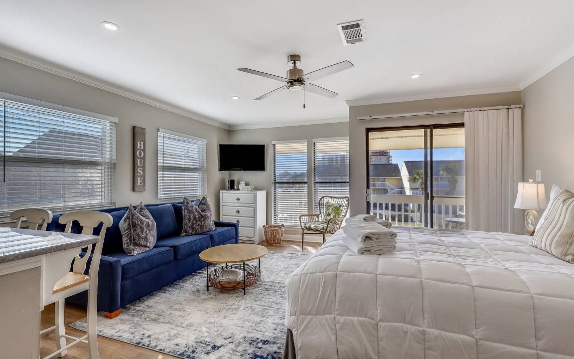 Holiday Isle Condo | 44 m² Condo ∙ 4 guests