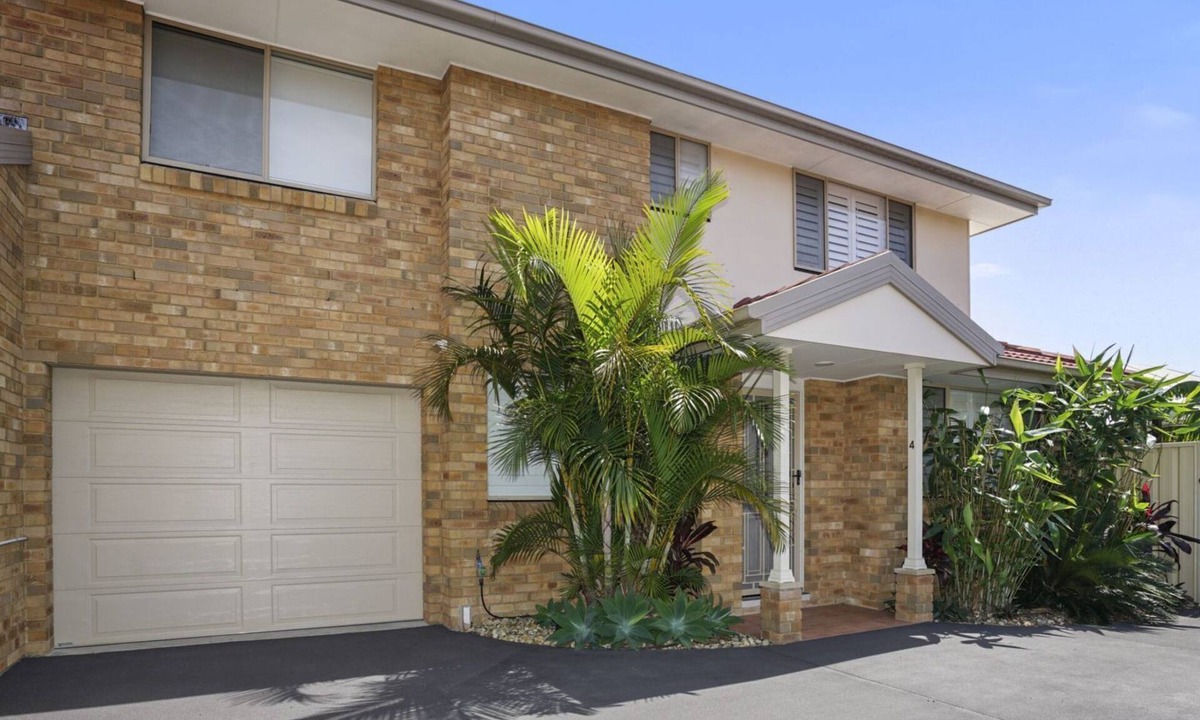 Long Jetty House | 44 Oaks Avenue, No:4