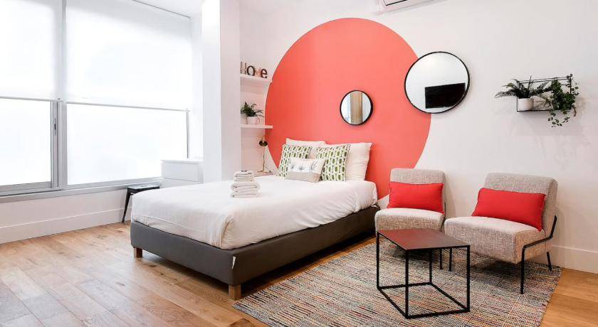 Republique–Point-du-Jour Apartment | 45 m² Apartment ∙ 4 guests