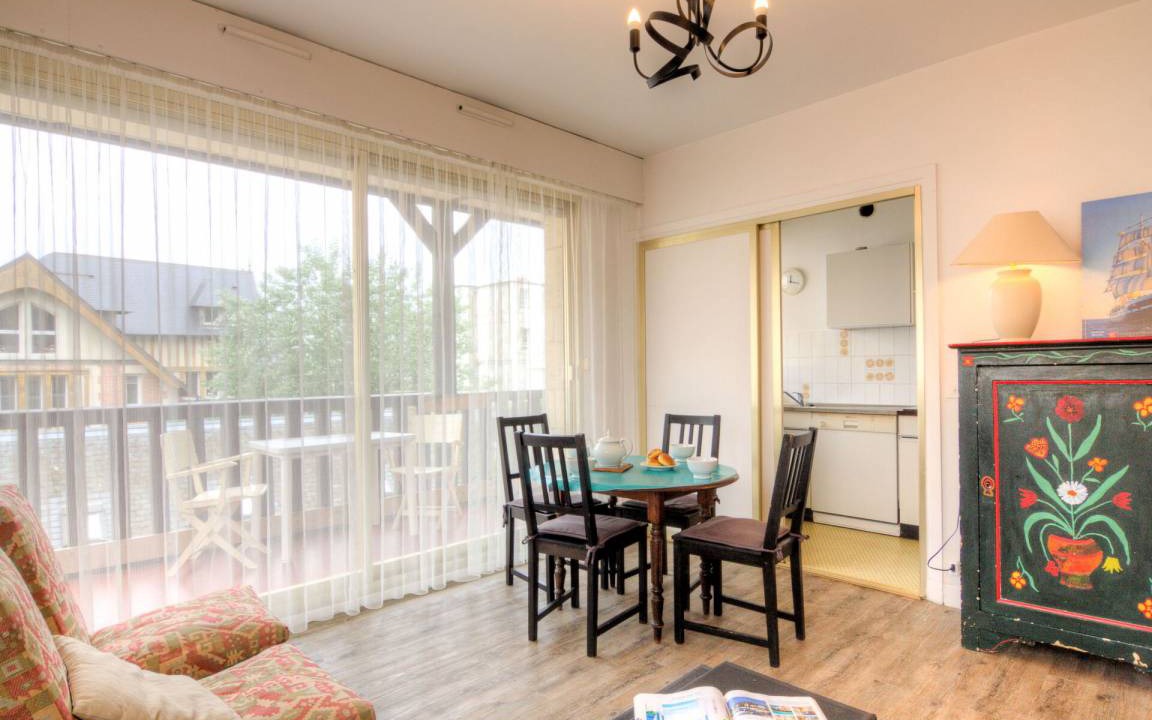 Deauville City Centre Apartment | 45 m² Apartment ∙ 1 bedroom ∙ 3 guests