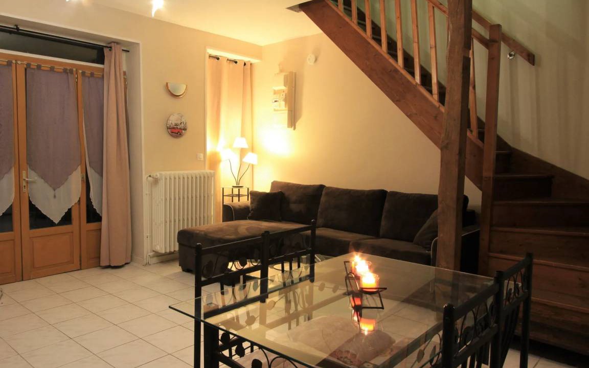 Lorcy House | 45 m² House ∙ 1 bedroom ∙ 2 guests