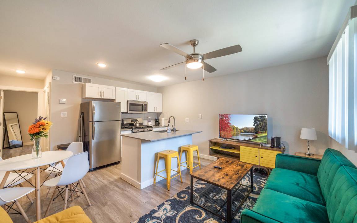 Brentwood Apartment | 46 m² Apartment ∙ 1 bedroom ∙ 3 guests