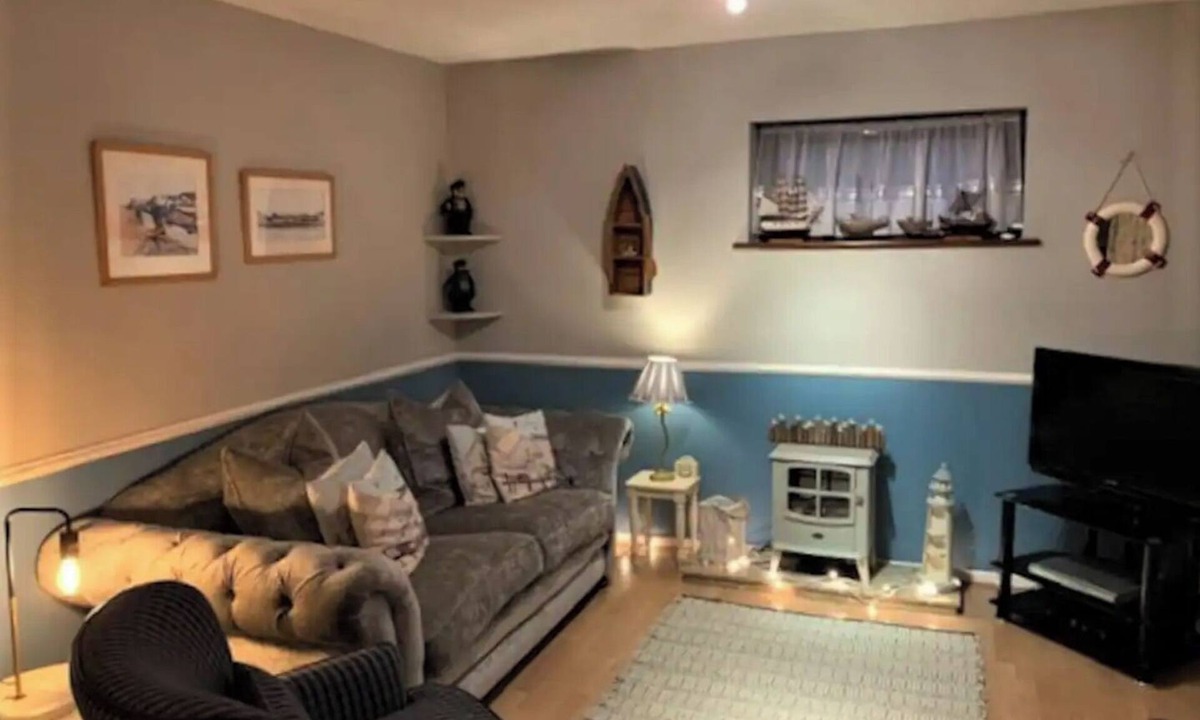 St Margaret's at Cliffe House | 48 The Bay