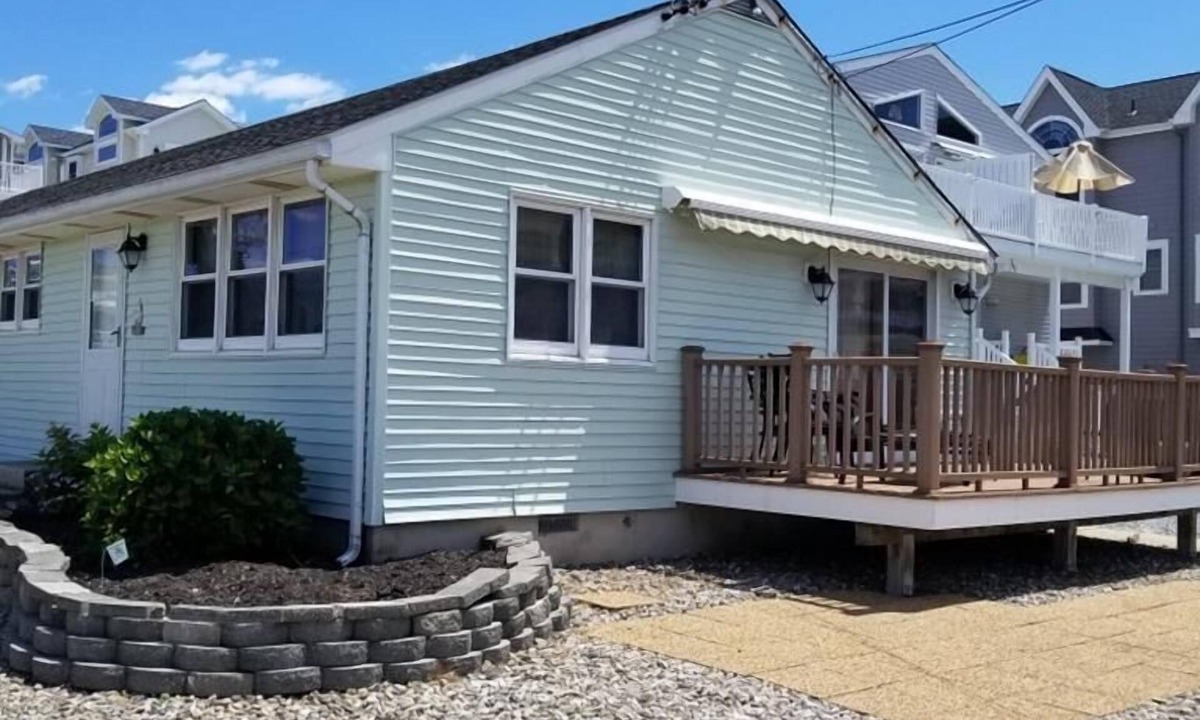 Sea Isle City House | 4805 Central Avenue South