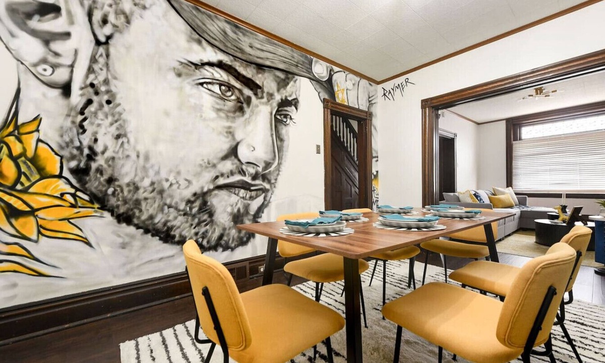 South Side Flats House | 4b Pittsburgh Escape: BBQ, Games, 10mins to UPitt