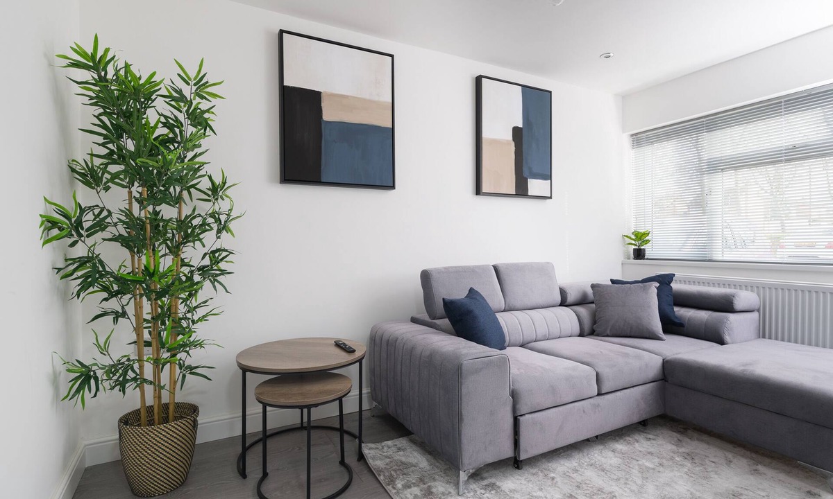 Milton Keynes House | 4bed|Contractors|Long Stays