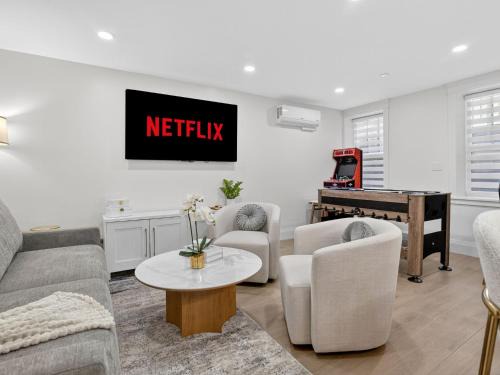 Inman Square Apartment | 4BR 3Bath Game Room Harvard MIT Apt