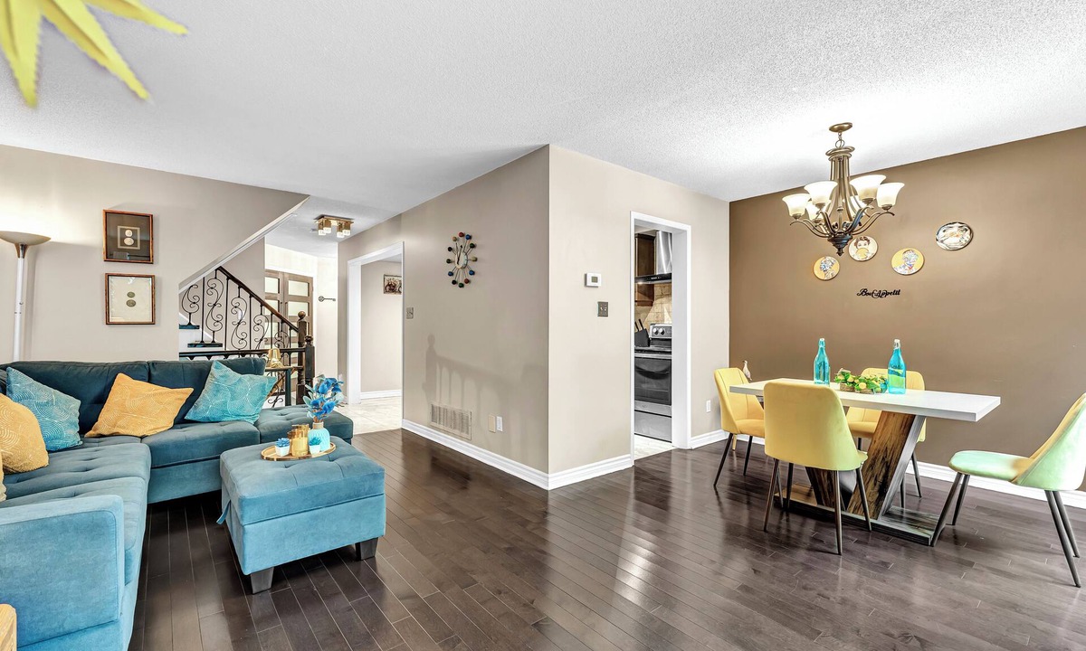 Lisgar House | 4BR Cozy & Spotless Home in Mississauga
