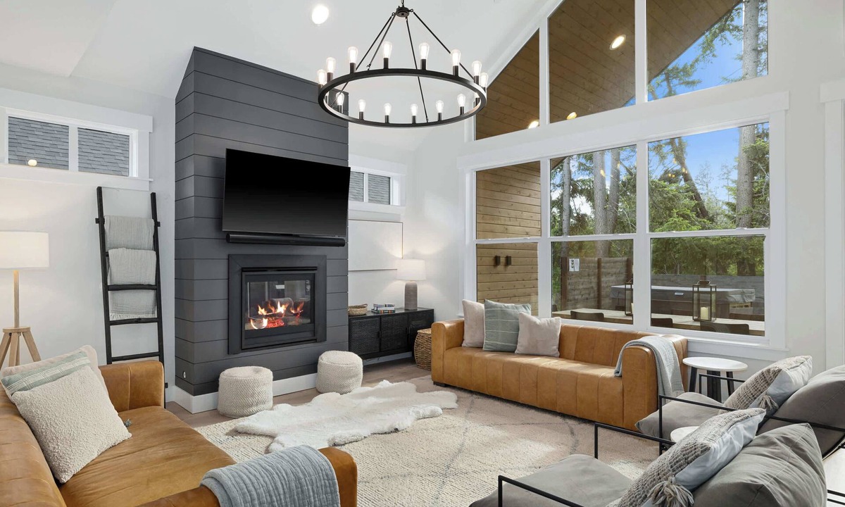 Roslyn House | 4BR Forest View, Game Room, Hot Tub, Firepit, BBQ