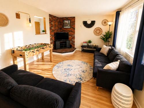 Rochester House | 4BR Home Near Lake Ontario Perfect for Groups