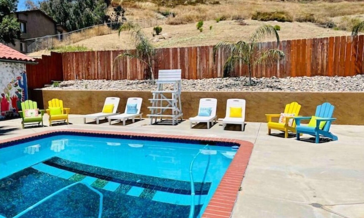 Lakeside House | 4BR Modern Hacienda Pool House Retreat + Game Room