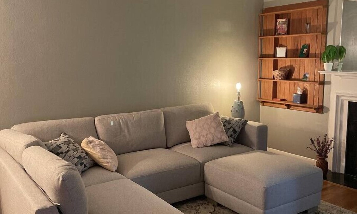 Champaign House | 4BR Spacious Home Near U of I!