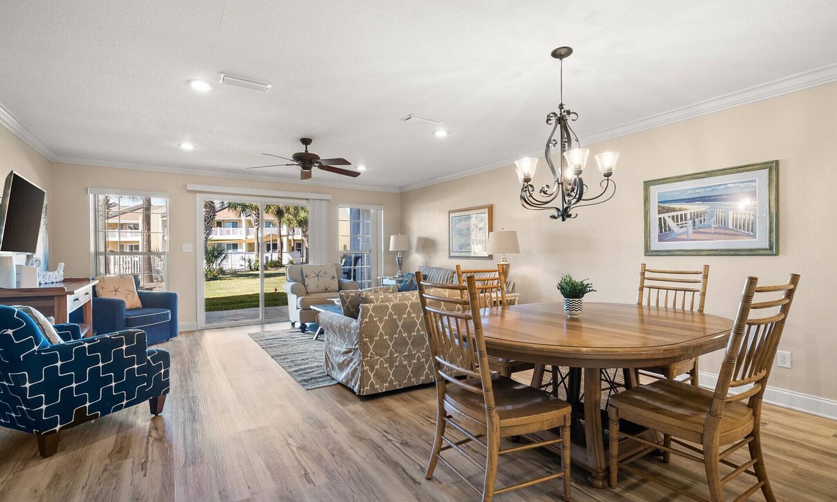 Miramar Beach Ski Chalet | 4C, Meet Me at The Gulf