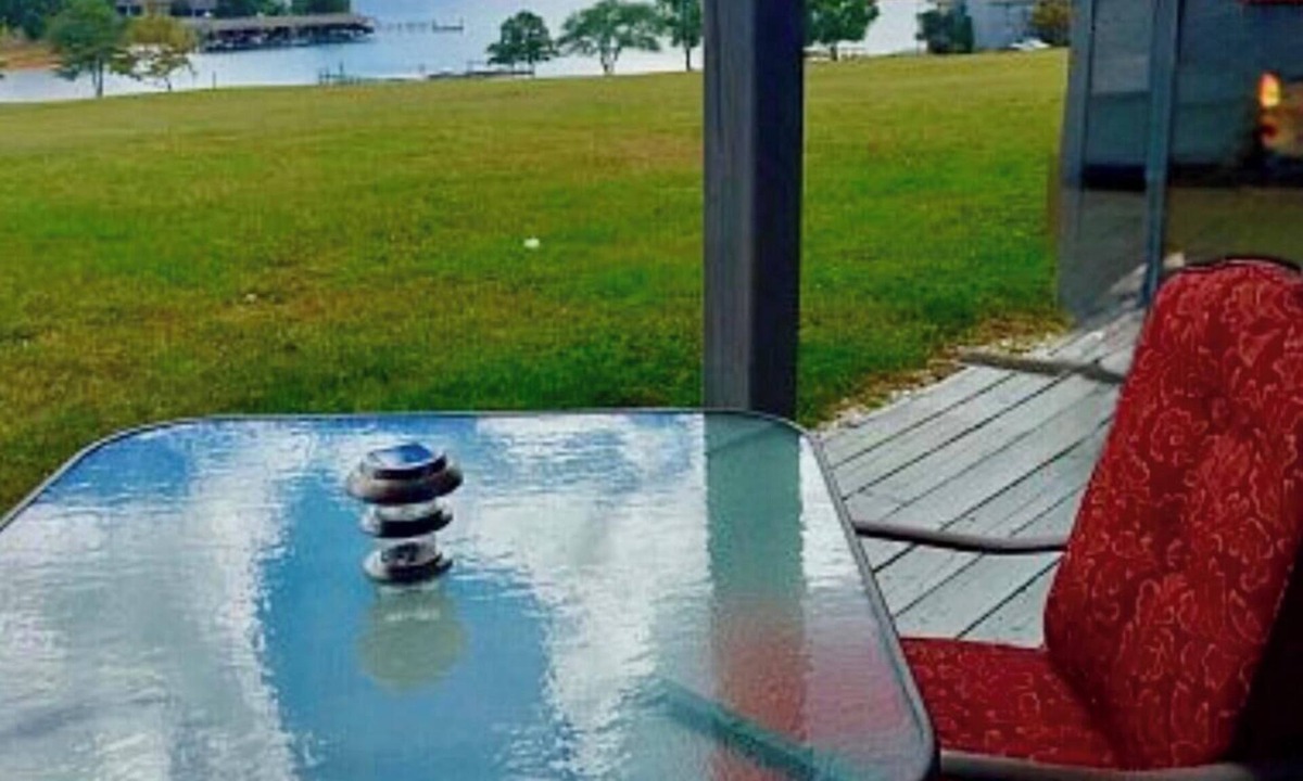 North Shore Condo | 5/31-6/11 AVAIL BERNARDS LANDING-BEST AMENITIES-KAYAK FLOATS &10% OFF BOAT TOURS