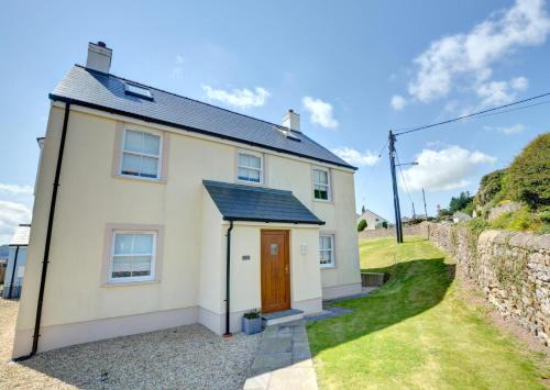 Amroth House | 5 Bed in Amroth oc-pw9068