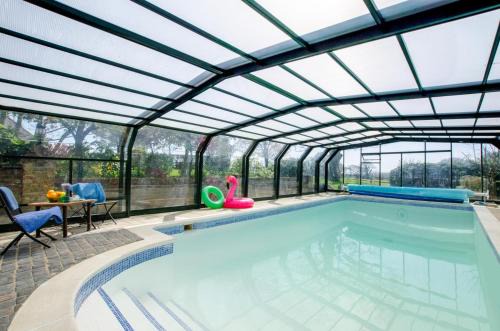 Hailsham House | 5 Bed in Magham Down oc-sx942