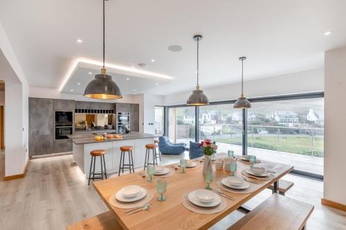 Mortehoe House | 5 Bed in Mortehoe oc-c30855