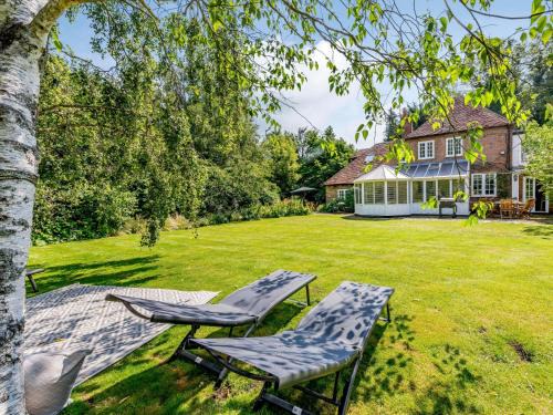 Peasmarsh House | 5 Bed in Rye 82395