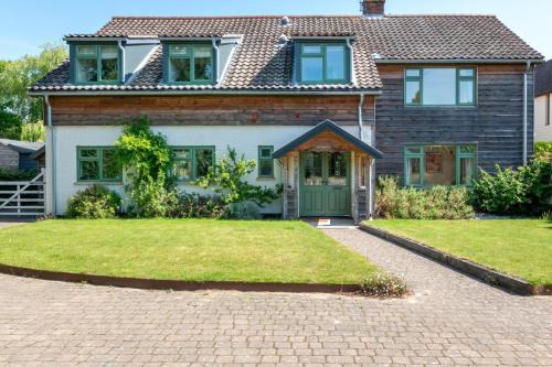 Walberswick House | 5 Bed in Walberswick oc-troy