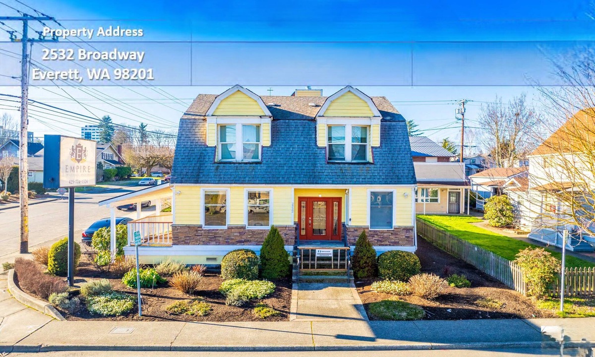 Everett House | 5-bedroom & 5 Bathroom house in nice Central Everett. Wi-Fi, n Rent single Room