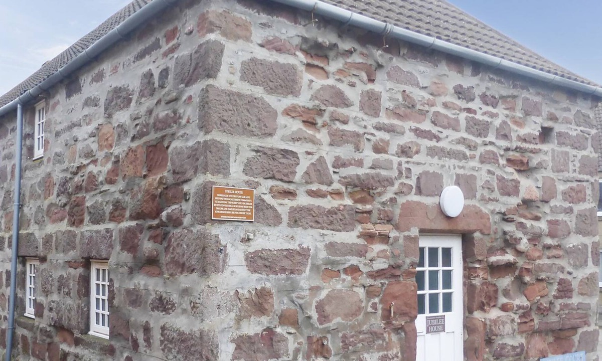 Stonehaven Cottage | 5 bedroom accommodation in Stonehaven