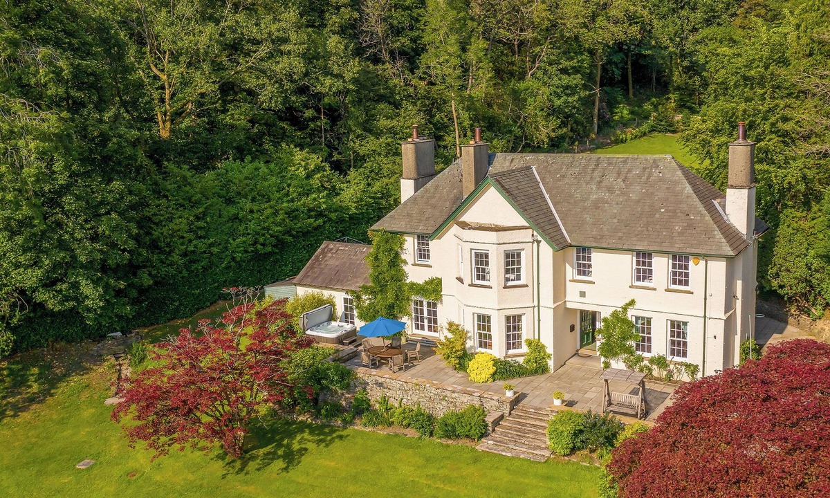 Windermere Cottage | 5 bedroom accommodation in Windermere