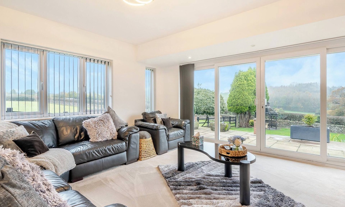 Drybrook Cottage | 5 bedroom accommodation in Drybrook