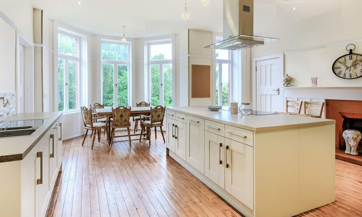 Dunblane Cottage | 5 bedroom accommodation in Dunblane