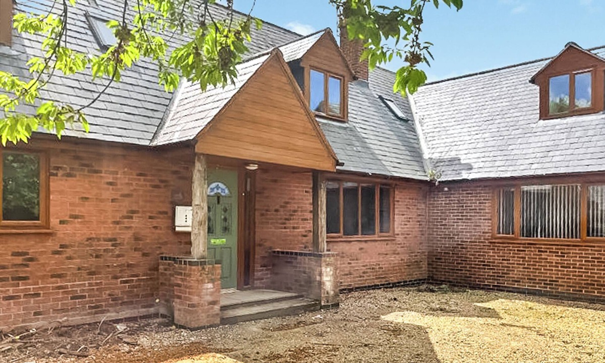 Grantham Cottage | 5 bedroom accommodation in Grantham