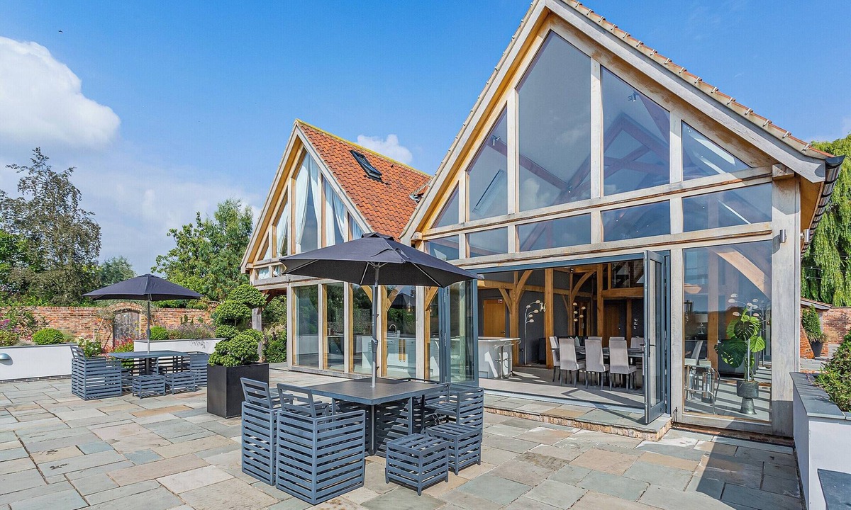 Ryther Cottage | 5 bedroom accommodation in Ryther