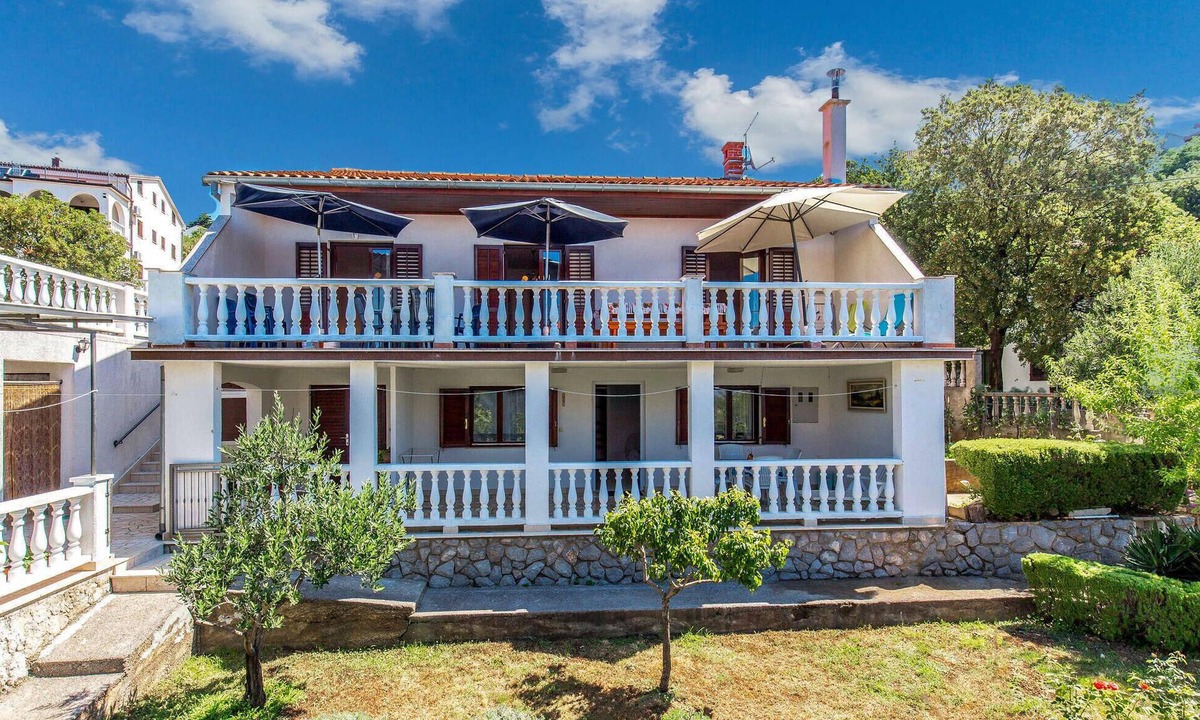 Klenovica House | 5 bedroom amazing home in Klenovica