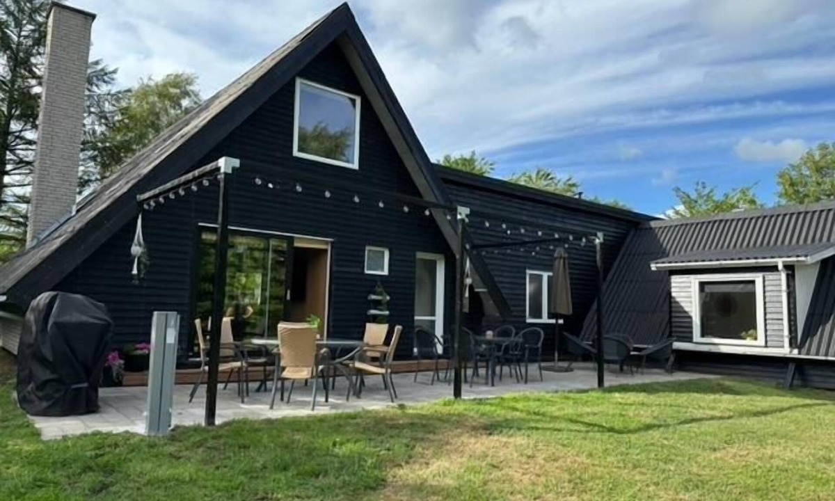 Farso House | 5 bedroom apartment in Farsø