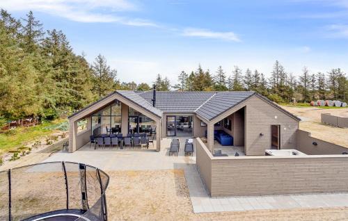 Kongsmark House | 5 Bedroom Beautiful Home In Rømø