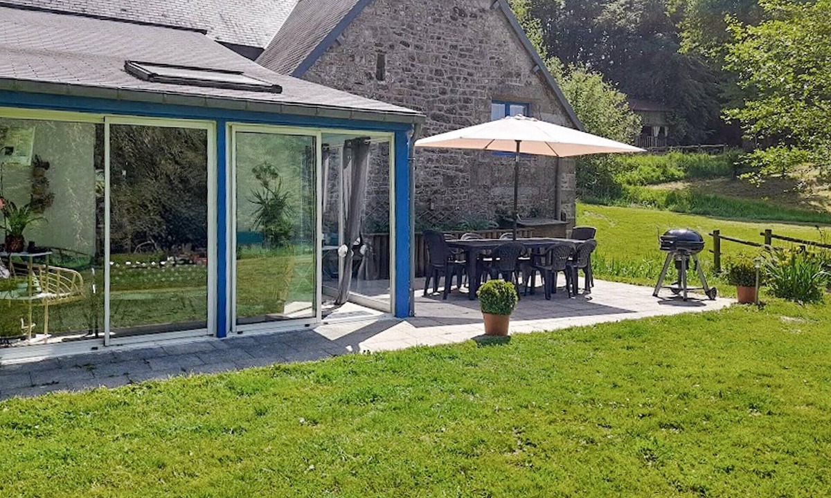 La Trinite House | 5 bedroom awesome home in Villedieu-les-Poêles