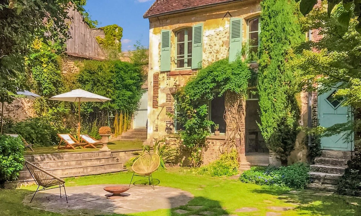Villeneuve-sur-Yonne House | 5 bedroom stunning home in Villeneuve-sur-Yonne
