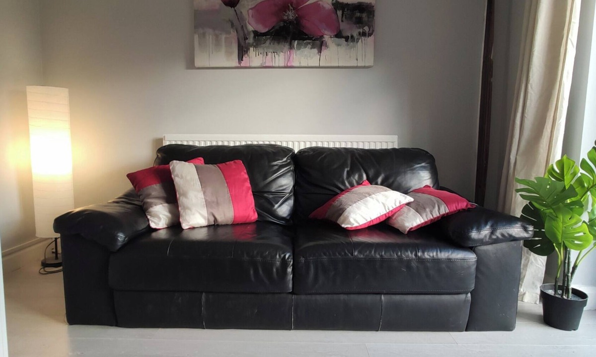 Wilmslow House | 5 Bedroom fully Licensed house