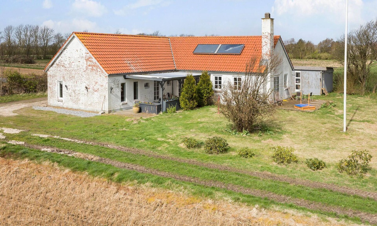 Thyholm House | 5 bedroom gorgeous home in Thyholm